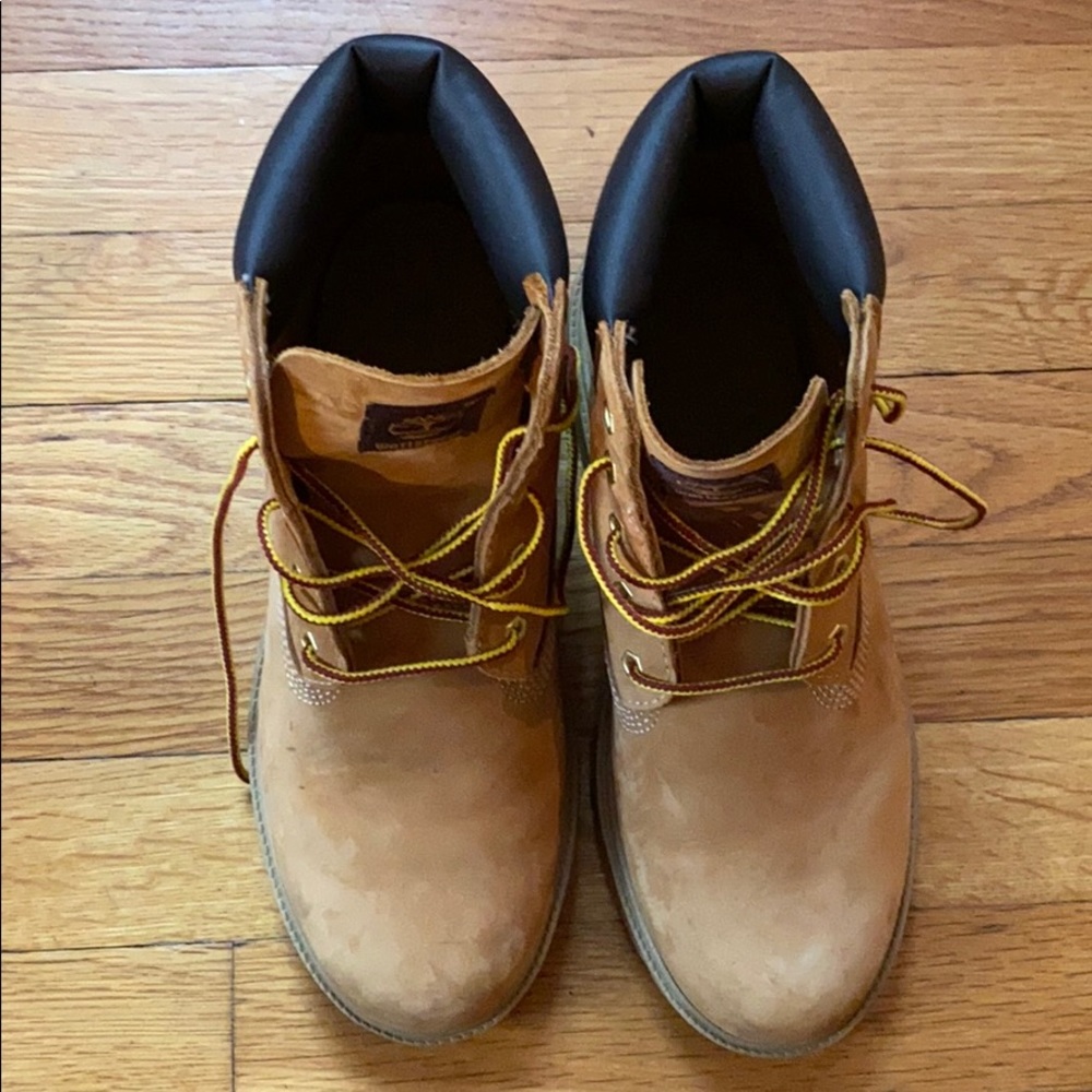 Timberlands youth size 5.5